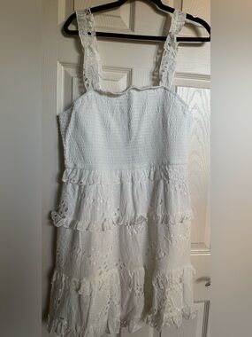 white dress poshmark ELLIATT Janelle Crepe Boat Neck Sleeveless 3D Floral Mini Dress, Womens, XS, Partial/Placket Pacie Broderie Mini Dress |